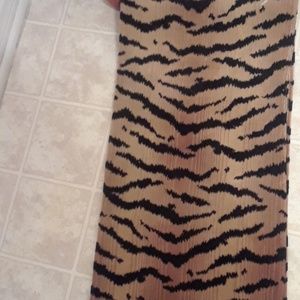 Leopard print table runnrt